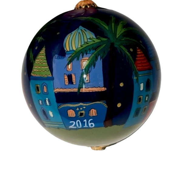 Pier 1 Li Bien 2016 Hand Painted Ornament features Jesus, Joseph, Mary & 3 Kings - Picture 6 of 11